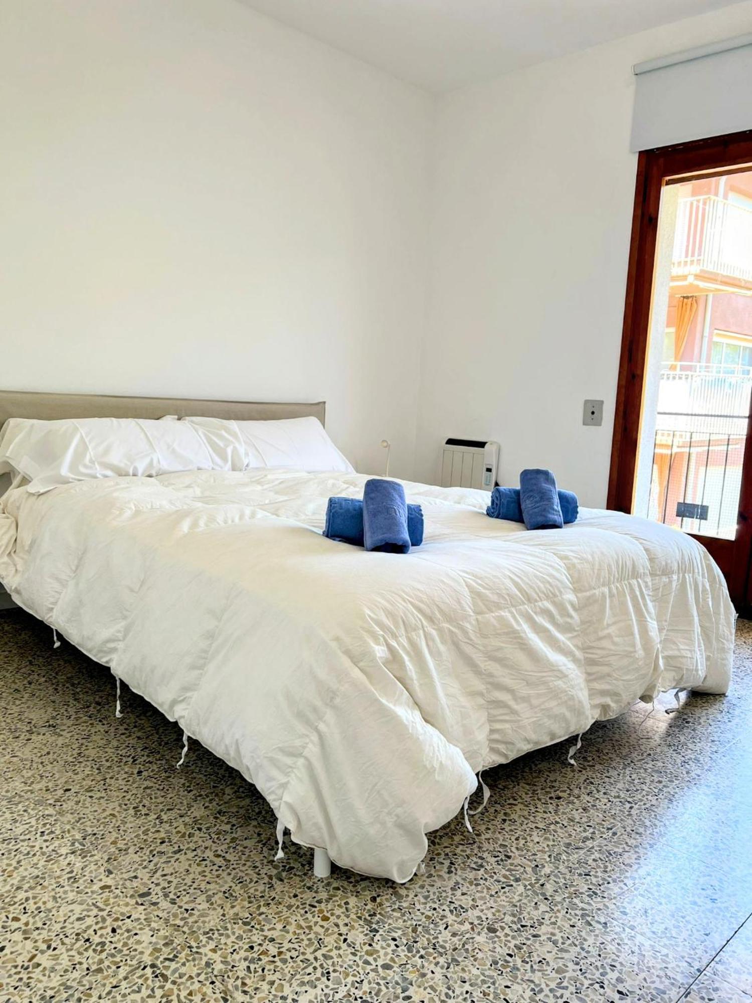 Attic With Seaview, Close To The Beach Arenys de Mar Bagian luar foto